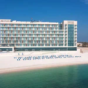 4* منتجع Radisson Khaimah Marjan Island